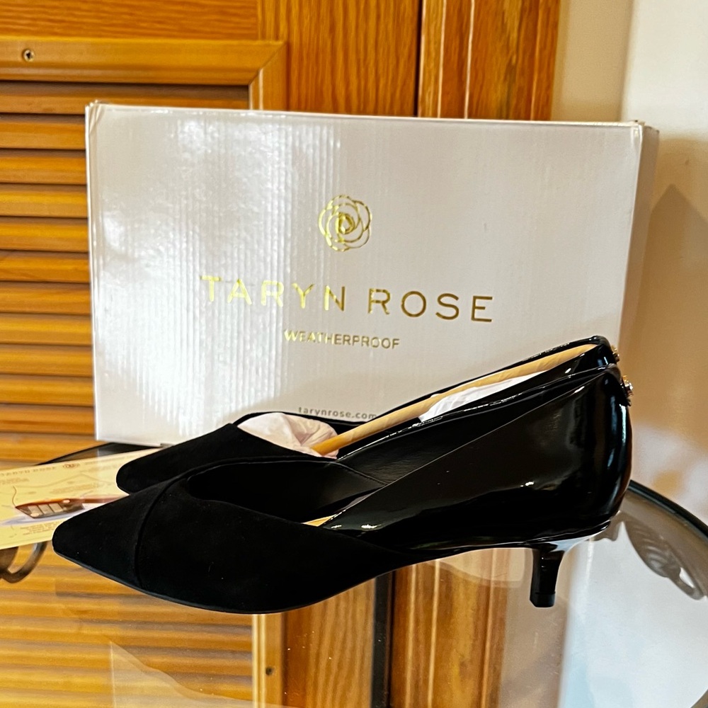 Taryn Rose Weatherproof Heels - Size 7W - NWT 🖤👠 - Picture 5 of 12